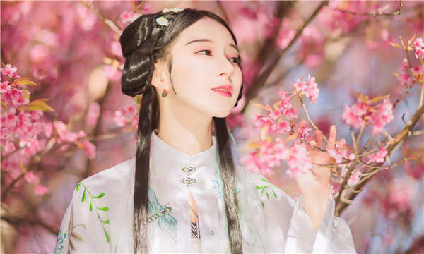 西陵供卵试管婴儿：助您实现家庭梦想的科学方案